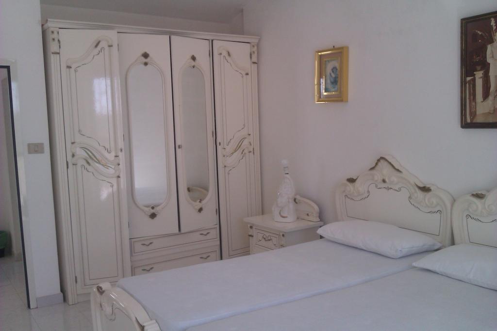 Villa Rustica Nardo Bilik gambar
